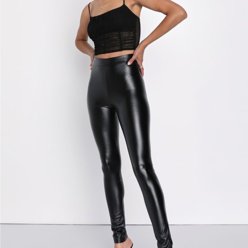 SOLD 🚫🚫🚫 Lulus leggings
